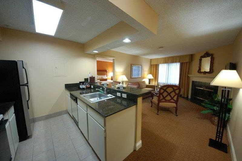 Best Western Richmond Suites H Baton Rouge Exterior photo